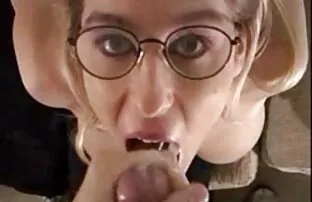 XXX سر جوان سوپرکس بکن بکن دیک در حال مکیدن برای میلف Busty