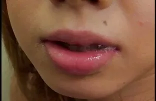 XXX نجیب زاده روسی Shamara برای تعجب عالی از خواب بیدار شد کس وسوپر