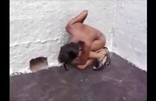 XXX دختر بچه گربه جذاب ، بدن جالبی را کس و کون خوشگل نشان داد