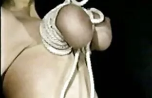 XXX دو شاخه سفید به صکص کص طور جدی مرد سیاه پوست را لعنتی می کنند
