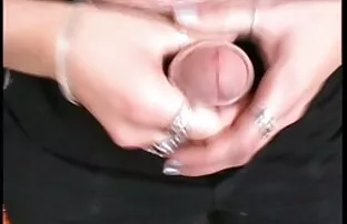 XXX مرد دختر را با خامه آغشته کرد و به سمت سکس کس باکس مقعد رفت