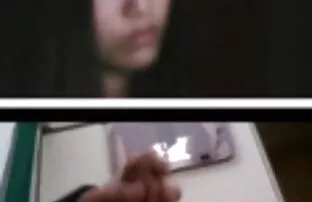 XXX پسر موهای خاکستری لعنتی سخت سبزه در سوپر کس بکن بکن جوراب ساق بلند